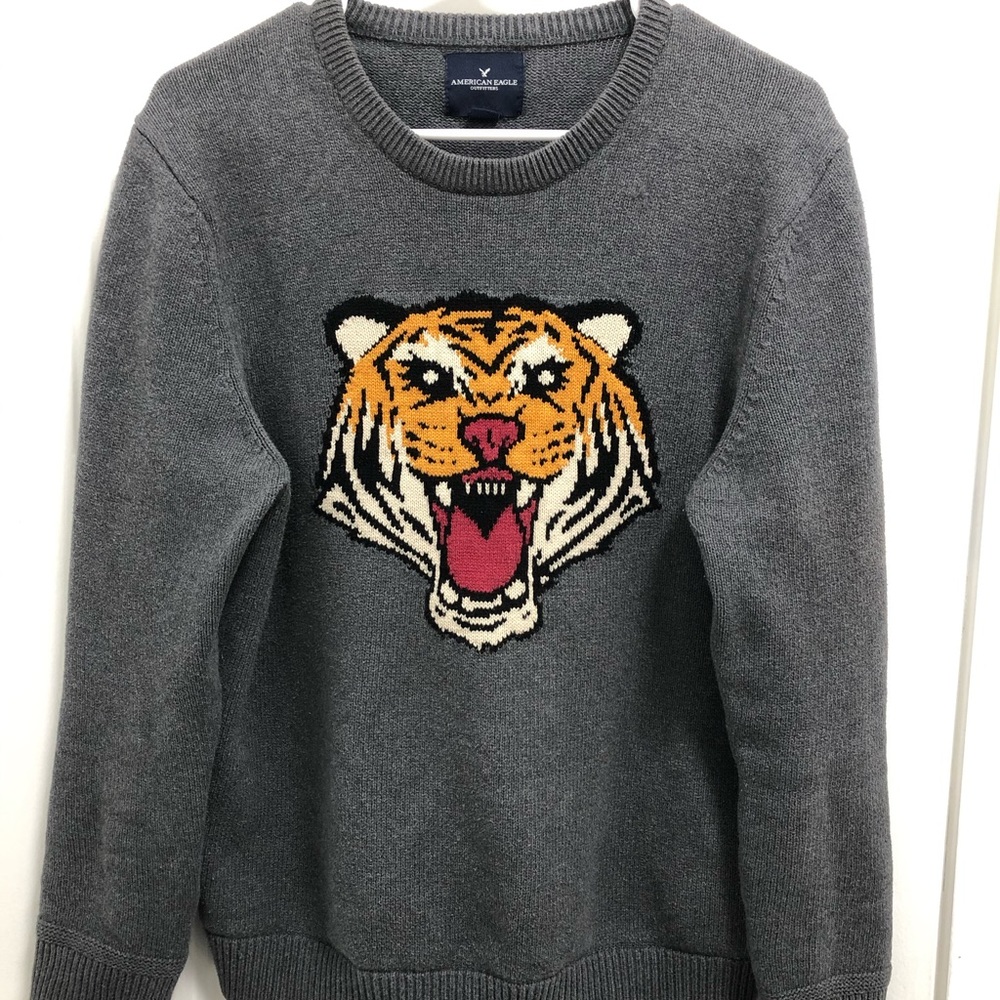 American Eagle Tiger Sweater!